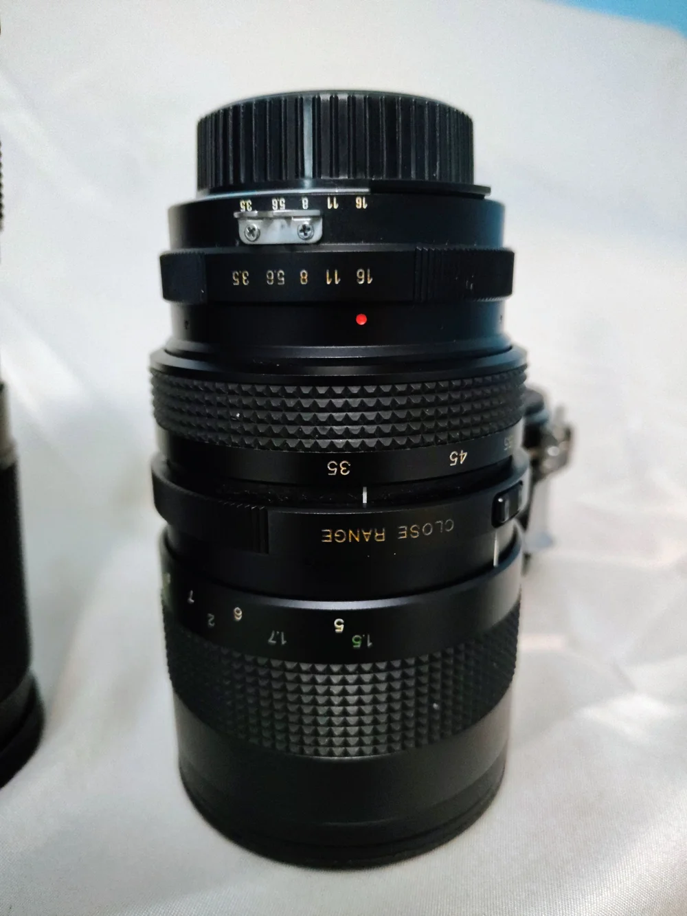 Nikon ​up grabs